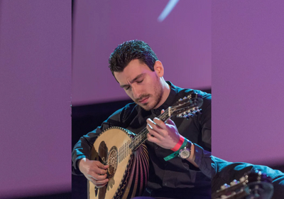 Local musician Vasilis Kostas on how he found his voice through a traditional Greek lute - WBUR