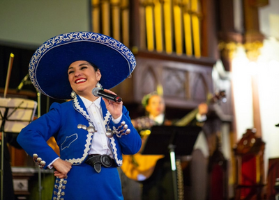 VERONICA ROBLES MARIACHI